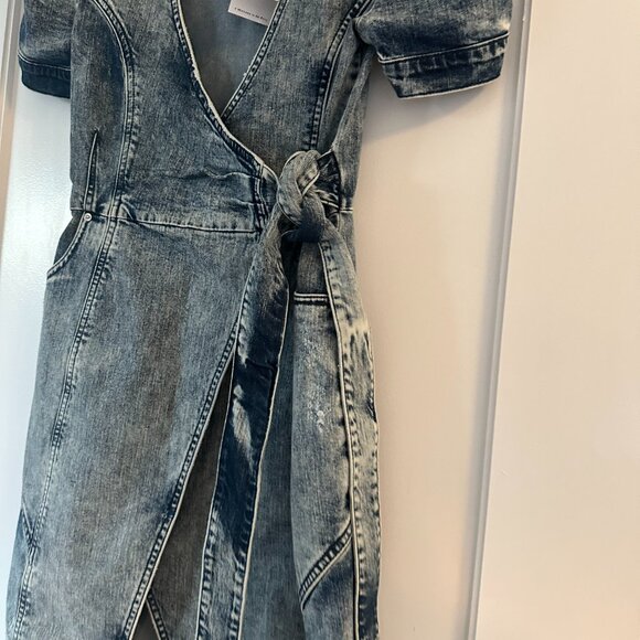 Retrofête Zelda Wrap Dress Distressed Denim In Sienna Puffed Sleeve Front Slit - Picture 5 of 10